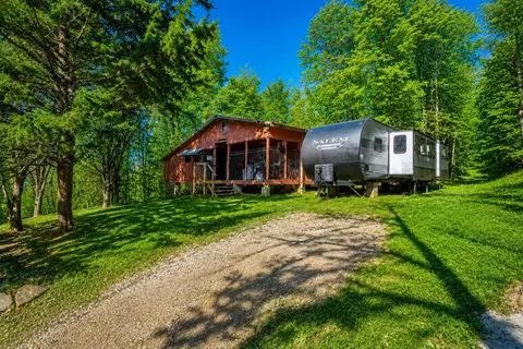 1111 Ditch Gap Rd, Whitwell, TN 37397