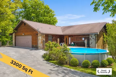 646 Parton Hollow Rd, Sevierville, TN 37876