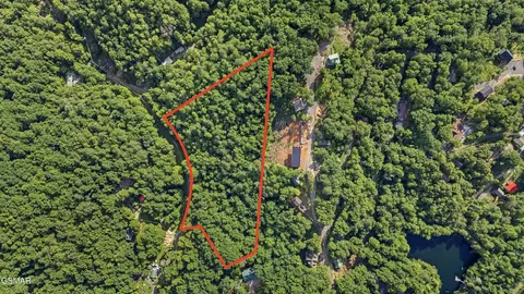 4321 Manis Hollow Rd, Gatlinburg, TN 37738
