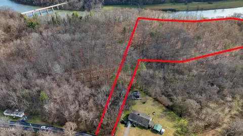 2 Roberts Rd, Kodak, TN 37764