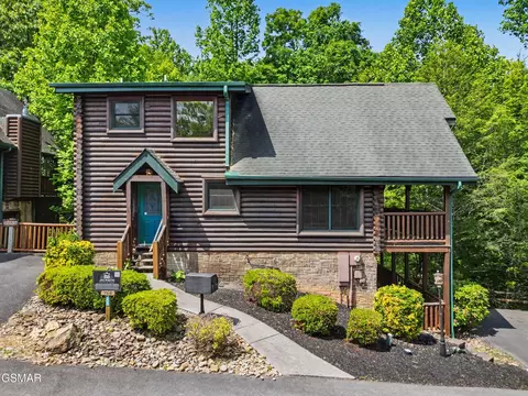 755 Glory Ridge Way, Gatlinburg, TN 37738