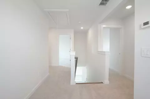Entry Way - 1622 Garnet Way, Murfreesboro, TN 37127 photo 2 of 3