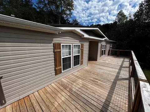 1754 Shady Grove Rd, Sevierville, TN 37876
