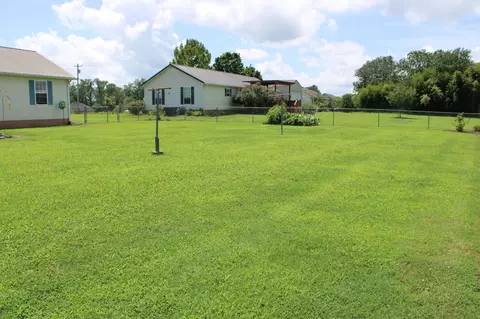 Exterior - 1471 Tom Grissom Rd, Morrison, TN 37357 photo 7 of 8