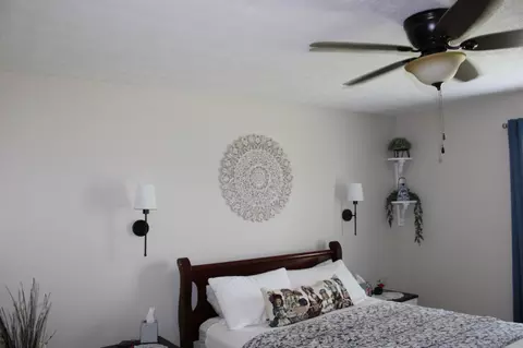 Bedroom - 1471 Tom Grissom Rd, Morrison, TN 37357 photo 2 of 2