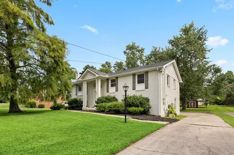 608 Harpeth Pkwy E, Nashville, TN 37221