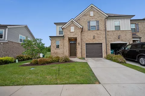 110 Bluestem Ct, Lebanon, TN 37090