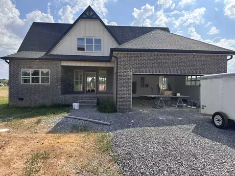 4949 Royal View Way, Clarksville, TN 37040