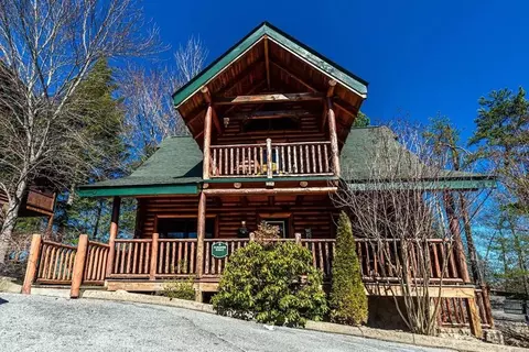 1659 Mountain Lodge Way, Sevierville, TN 37862