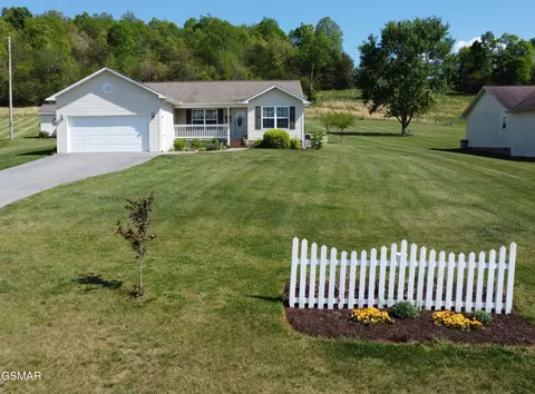 1039 Highland Meadows Rd, Jefferson City, TN 37760