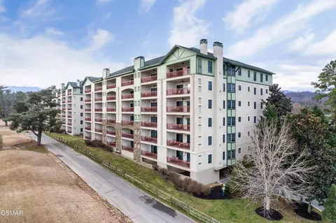 212 Dollywood Ln UNIT 247, Pigeon Forge, TN 37863