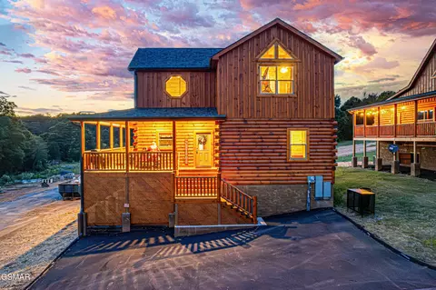 401 Southern Sun Way, Pigeon Forge, TN 37863