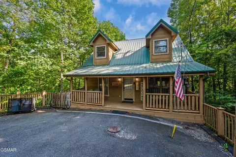 1539 Sky View Dr, Sevierville, TN 37876