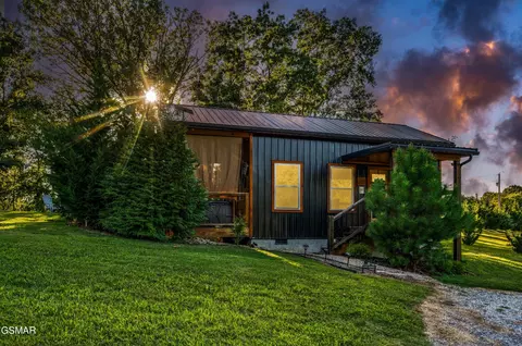 2691 Jessie Rd UNIT 4, Sevierville, TN 37876