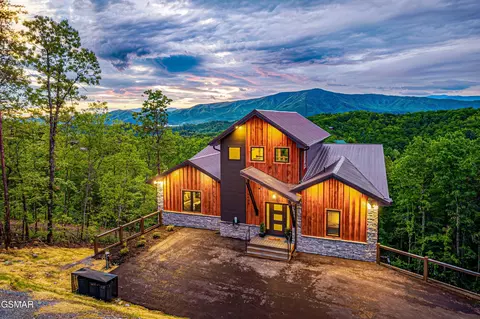 4408 Stackstone Rd, Sevierville, TN 37862 photo 4