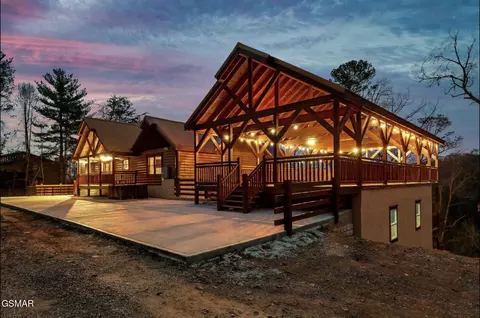 2591 Rogers Way, Sevierville, TN 37876