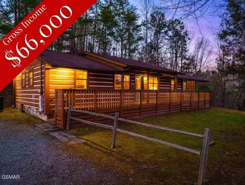2230 Hidden Mountain Rd, Sevierville, TN 37876