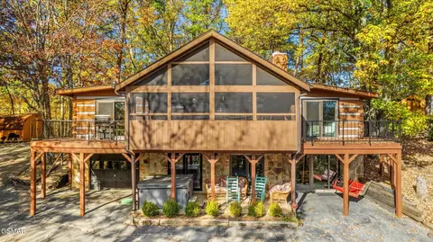 1839 Ridgecrest Dr, Sevierville, TN 37876