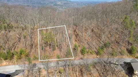 123 Settlers View Ln, Sevierville, TN 37862