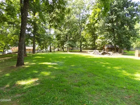 985 Ronald Dr, Talbott, TN 37877 photo 7