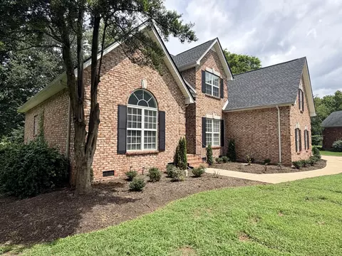 Exterior - 1005 Ithaca St, Murfreesboro, TN 37130 photo 8 of 9