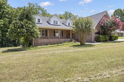 52 Wright Pl, Estill Springs, TN 37330