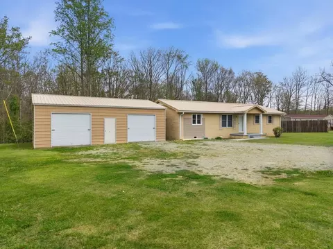 Exterior - 11328 Hwy 150, Sequatchie, TN 37374 photo 2 of 6