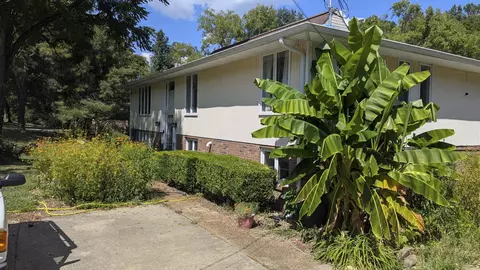 2043 Sunny Side Dr, Brentwood, TN 37027