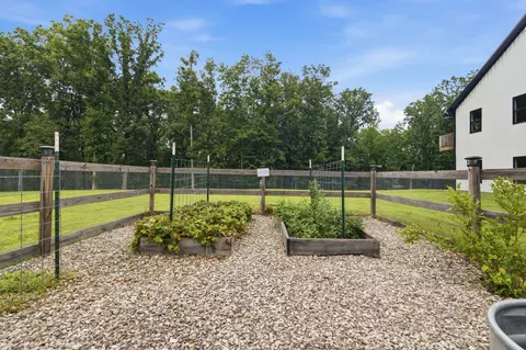 Exterior - 1658 Apache Trl, Pegram, TN 37143 photo 11 of 13