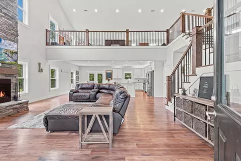 Entry Way - 1658 Apache Trl, Pegram, TN 37143 photo 1 of 5