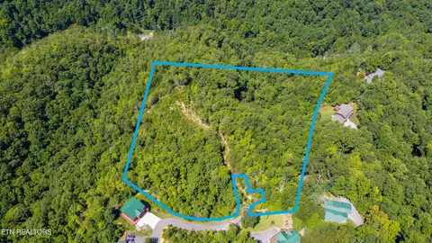 0 Norton Creek Rd, Gatlinburg, TN 37738
