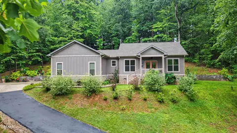 1016 Country Mountain Rd, Cosby, TN 37722