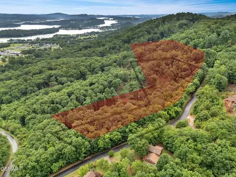 9097 Paradise View Dr, Mooresburg, TN 37811