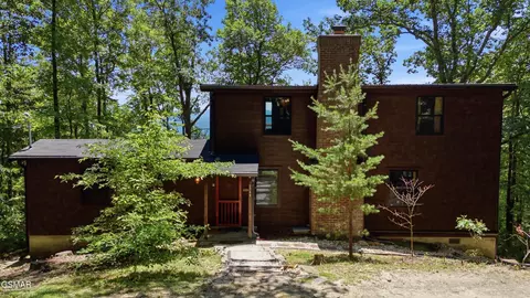 2749 End Rd, Sevierville, TN 37876