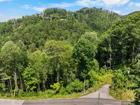 3278 Emerald Springs Loop, Sevierville, TN 37862