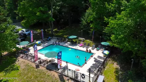 28 Sugar Maple Loop Rd, Sevierville, TN 37862 photo 9