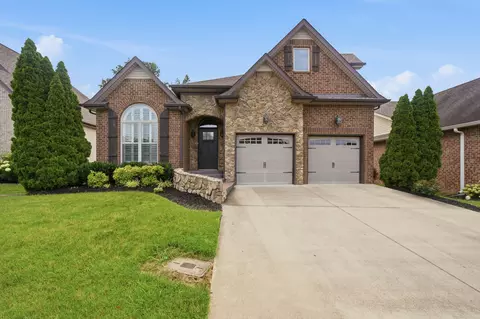341 Turnberry Cir, Clarksville, TN 37043