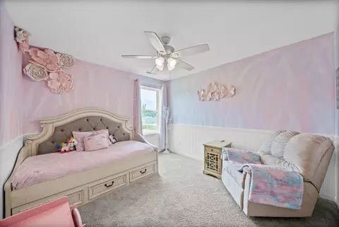 Bedroom - 707 Chestnut Bnd, Dickson, TN 37055 photo 3 of 7