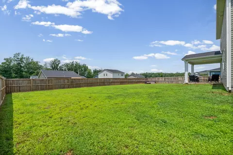 Exterior - 707 Chestnut Bnd, Dickson, TN 37055 photo 4 of 8