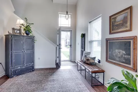 1055 Somerset Springs Dr, Spring Hill, TN 37174