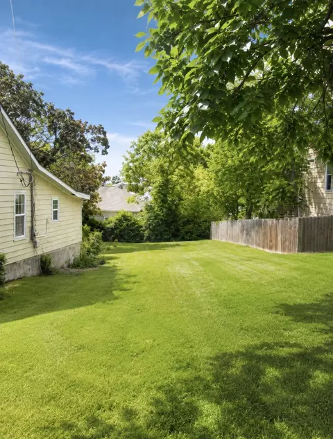 2324 Batavia St, Nashville, TN 37208
