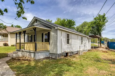 1315 Grove St, Loudon, TN 37774