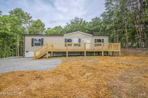 310 Valley Dr, Loudon, TN 37774