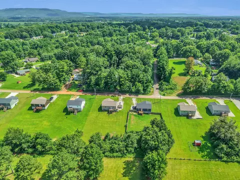 View/Area - 142 Pine Ave, Morrison, TN 37357 photo 4 of 4