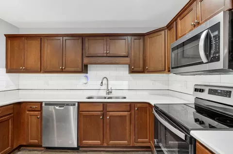 Kitchen - 142 Pine Ave, Morrison, TN 37357 photo 3 of 5