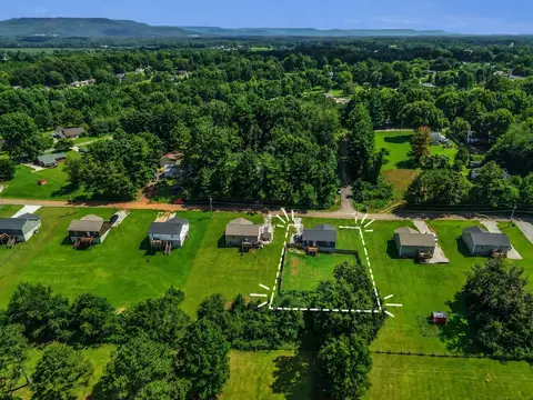 View/Area - 142 Pine Ave, Morrison, TN 37357 photo 1 of 4