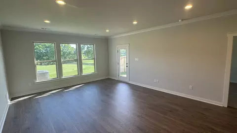 526 W Foxrun, Springfield, TN 37172 photo 5