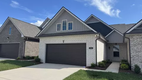 526 W Foxrun, Springfield, TN 37172 photo 2
