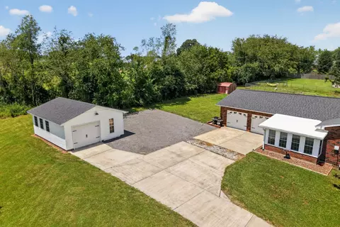 225 Westgate Dr, Baxter, TN 38544 photo 3