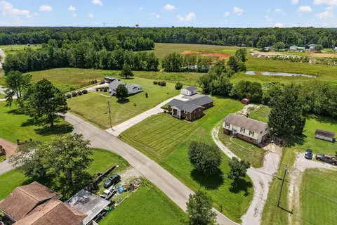 225 Westgate Dr, Baxter, TN 38544 photo 8